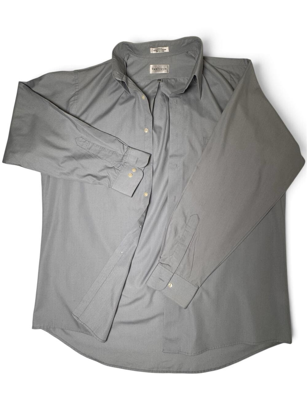 Van Heusen Gray Poplin Dress Shirt Mens L 16.5 34/35 Wrinkle Free Long Sleeve